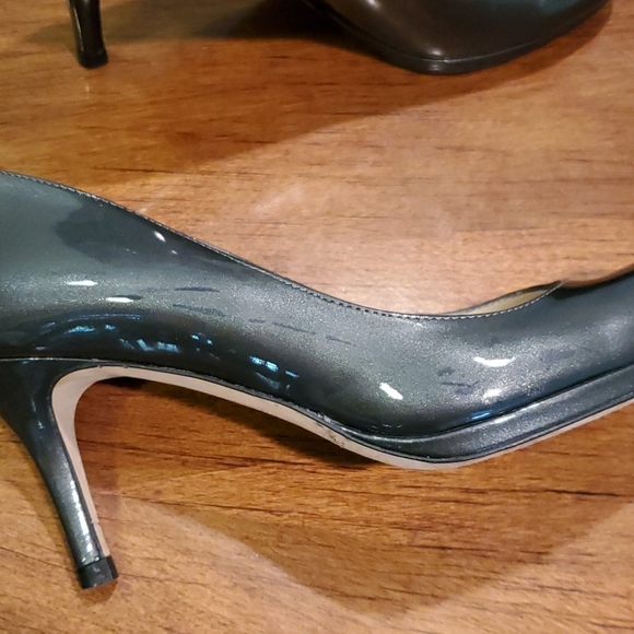 L.K. Bennett charcoal heels - Picture 6 of 8